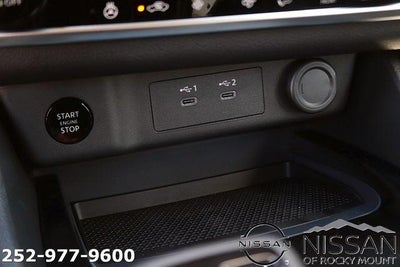 2026 Nissan Rogue 2026.5 FWD Dark Armor