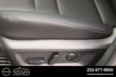 2026 Nissan Rogue 2026.5 FWD Dark Armor