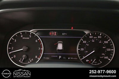 2026 Nissan Rogue 2026.5 FWD Dark Armor