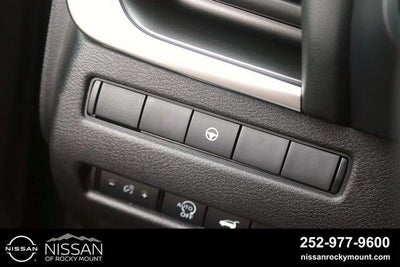 2026 Nissan Rogue 2026.5 FWD Dark Armor