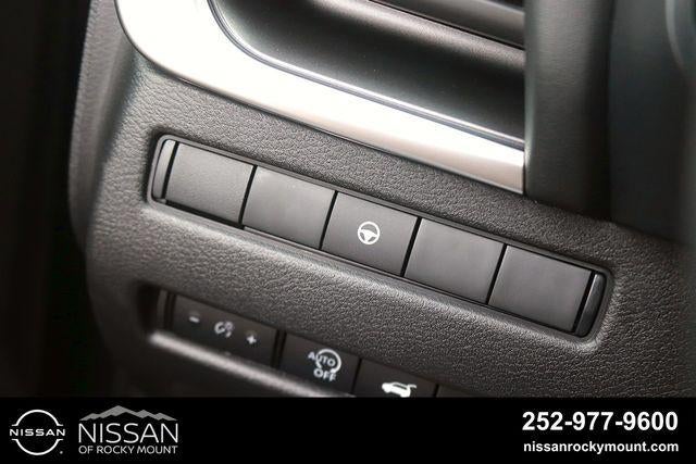 2026 Nissan Rogue 2026.5 FWD Dark Armor
