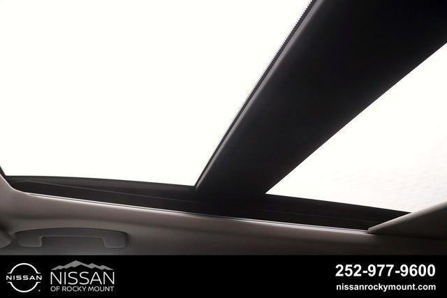 2026 Nissan Rogue 2026.5 FWD Dark Armor