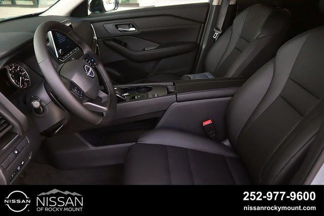 2026 Nissan Rogue 2026.5 FWD Dark Armor