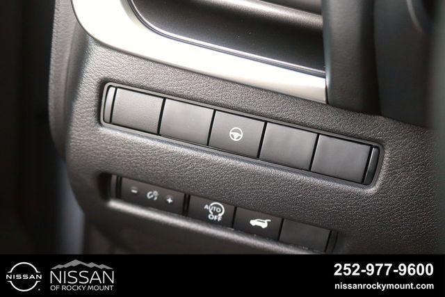 2026 Nissan Rogue 2026.5 FWD Dark Armor