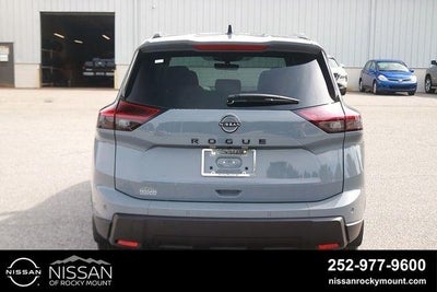 2026 Nissan Rogue 2026.5 FWD Dark Armor