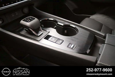 2026 Nissan Rogue 2026.5 FWD Dark Armor