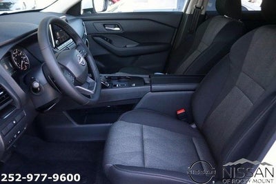 2026 Nissan Rogue FWD SV *Ltd Avail*