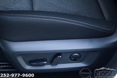 2026 Nissan Rogue FWD SV *Ltd Avail*