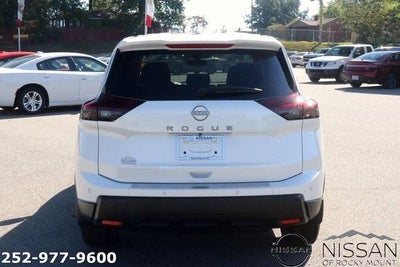 2026 Nissan Rogue FWD SV *Ltd Avail*