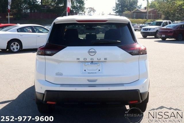2026 Nissan Rogue FWD SV *Ltd Avail*