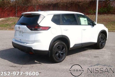 2026 Nissan Rogue 2026.5 FWD SV