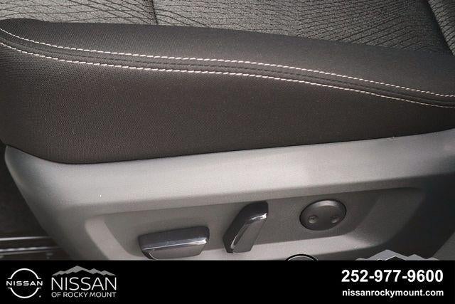 2026 Nissan Rogue 2026.5 FWD SV