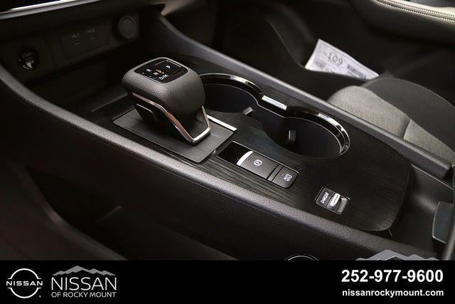 2026 Nissan Rogue 2026.5 FWD SV