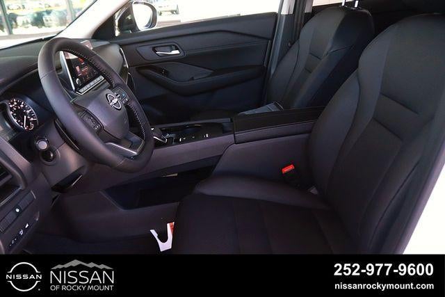 2026 Nissan Rogue 2026.5 FWD Dark Armor