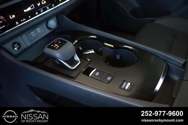 2026 Nissan Rogue 2026.5 FWD Dark Armor