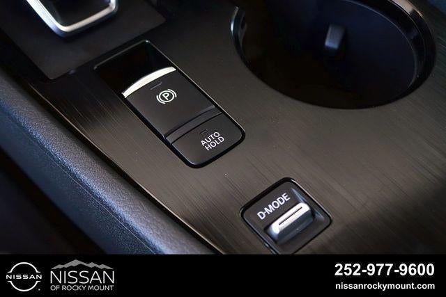 2026 Nissan Rogue 2026.5 FWD Dark Armor