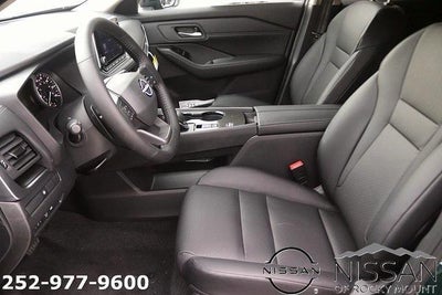 2026 Nissan Rogue 2026.5 FWD Dark Armor