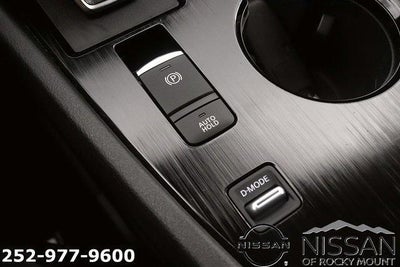 2026 Nissan Rogue 2026.5 FWD Dark Armor