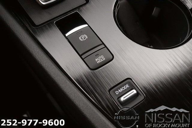 2026 Nissan Rogue 2026.5 FWD Dark Armor