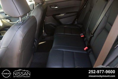 2026 Nissan Rogue 2026.5 FWD Dark Armor