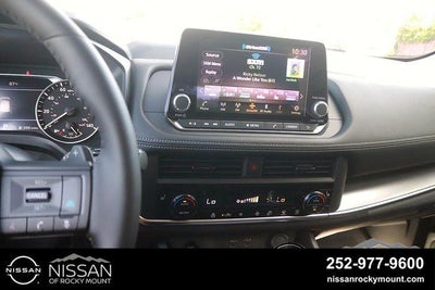 2026 Nissan Rogue 2026.5 FWD Dark Armor