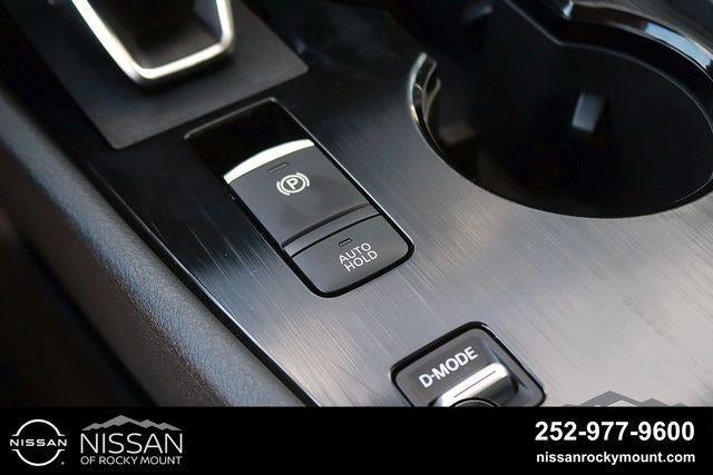 2026 Nissan Rogue 2026.5 FWD Dark Armor