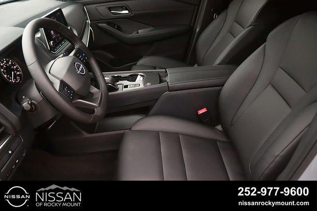 2026 Nissan Rogue 2026.5 FWD Dark Armor