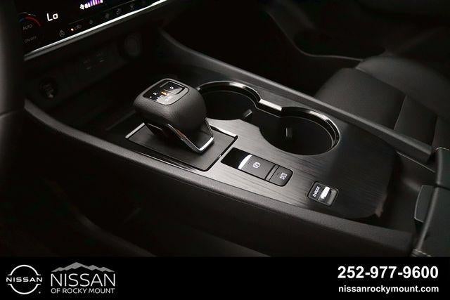 2026 Nissan Rogue 2026.5 FWD Dark Armor
