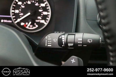 2026 Nissan Rogue 2026.5 FWD Dark Armor
