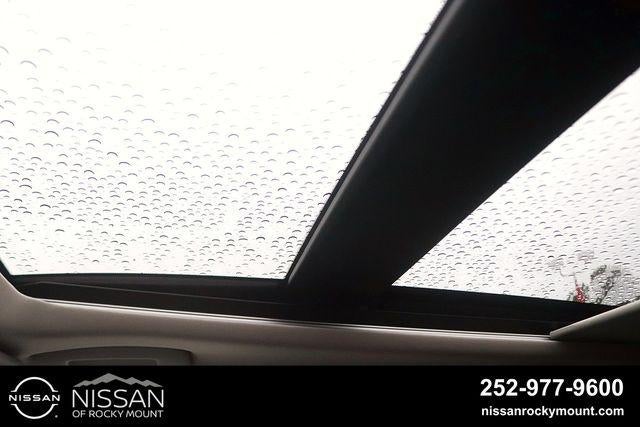 2026 Nissan Rogue 2026.5 FWD Dark Armor