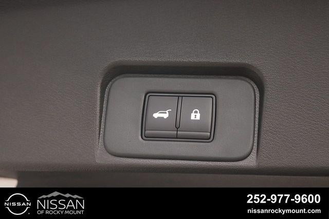 2026 Nissan Rogue 2026.5 FWD Dark Armor