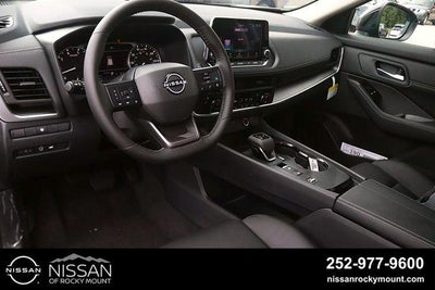 2026 Nissan Rogue 2026.5 FWD Dark Armor