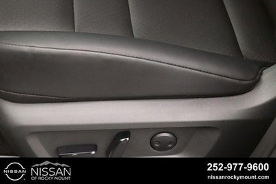 2026 Nissan Rogue 2026.5 FWD Dark Armor