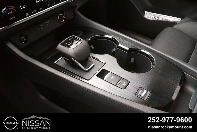 2026 Nissan Rogue 2026.5 FWD Dark Armor