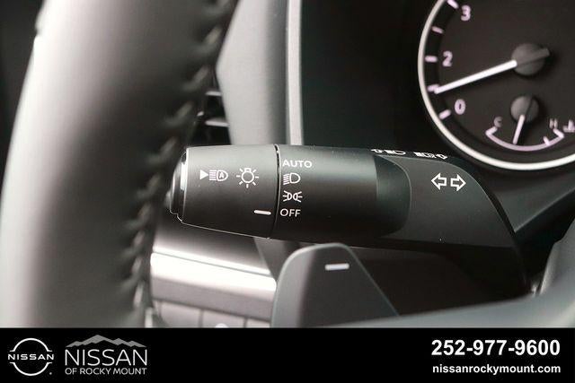 2026 Nissan Rogue 2026.5 FWD Dark Armor