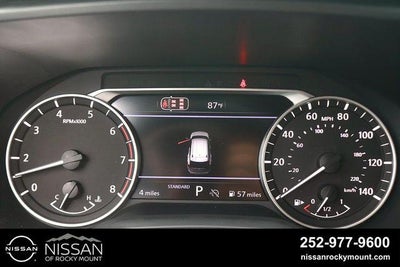 2026 Nissan Rogue 2026.5 FWD Dark Armor