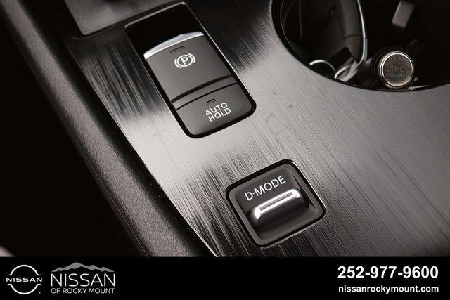 2026 Nissan Rogue 2026.5 FWD Dark Armor