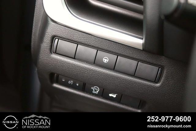 2026 Nissan Rogue 2026.5 FWD Dark Armor