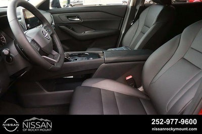 2026 Nissan Rogue 2026.5 FWD Dark Armor