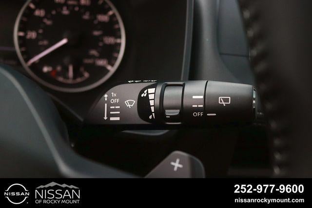 2026 Nissan Rogue 2026.5 FWD Dark Armor