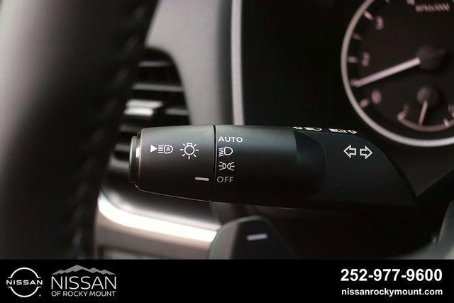 2026 Nissan Rogue 2026.5 FWD Dark Armor