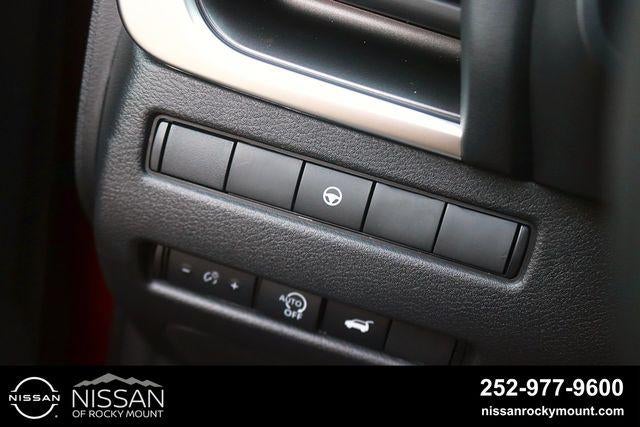 2026 Nissan Rogue 2026.5 FWD Dark Armor