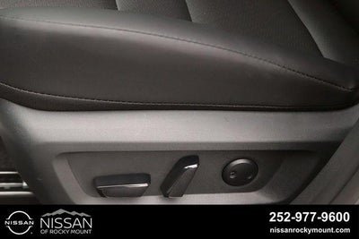 2026 Nissan Rogue 2026.5 FWD Dark Armor