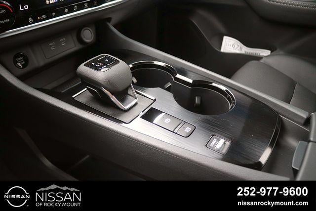2026 Nissan Rogue 2026.5 FWD Dark Armor