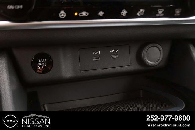 2026 Nissan Rogue 2026.5 FWD Dark Armor