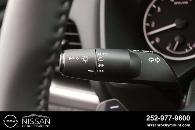 2026 Nissan Rogue 2026.5 FWD Dark Armor