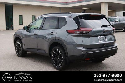 2026 Nissan Rogue 2026.5 FWD Dark Armor