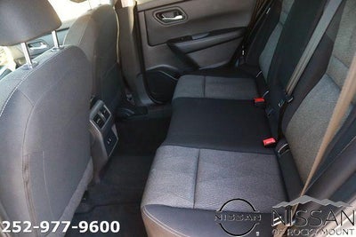 2024 Nissan Rogue FWD SV