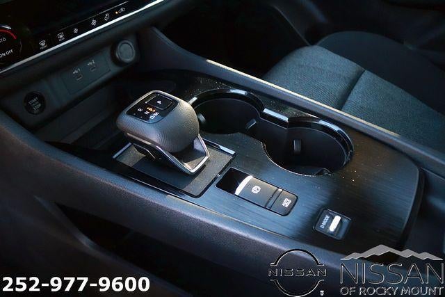 2024 Nissan Rogue FWD SV