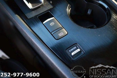 2024 Nissan Rogue FWD SV